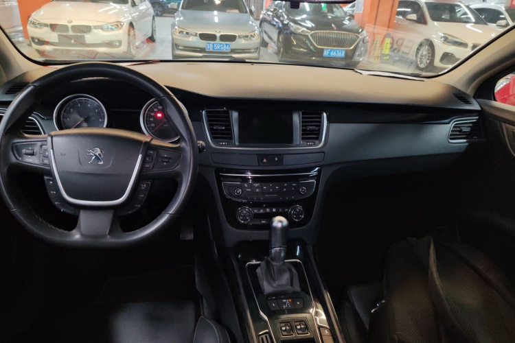 标致508 2015款 1.6THP 自动致臻版局部细节18