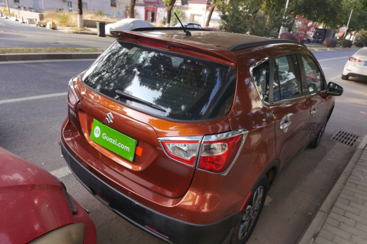 铃木 骁途 2017款 1.6L CVT两驱都市时尚型车身外观7