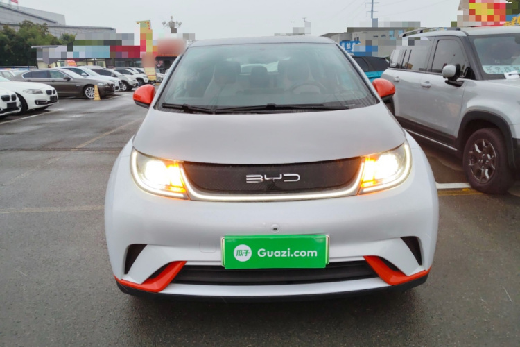 比亚迪 海豚 2021款 405km 自由版车身外观2