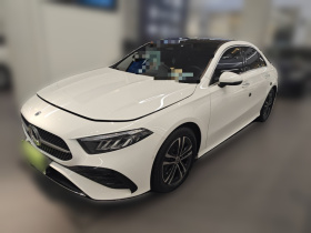 奔驰A级 2023款 A 200 L 动感型