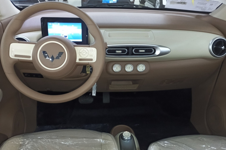 五菱汽车 宏光MINIEV 2025款 四门版 进阶款中控内饰12