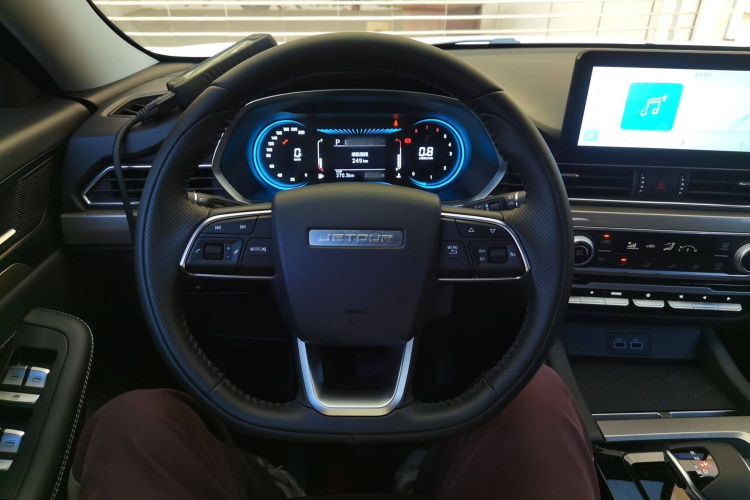 捷途X70 2024款 1.5T DCT跃享版 5座中控内饰13