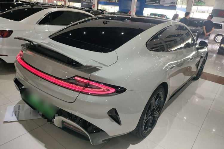 小米汽车 小米SU7 2024款 四驱Max创始版车身外观7