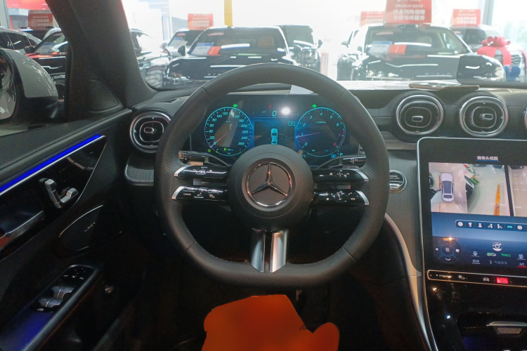 奔驰C级 2023款 改款二 C 260 L 运动版中控内饰13