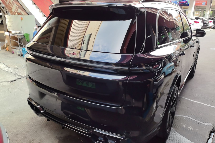 理想汽车 理想L8 2023款 Pro车身外观7