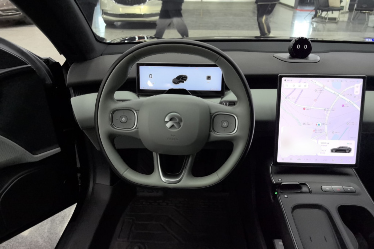 蔚来ET5 2022款 75kWh中控内饰13