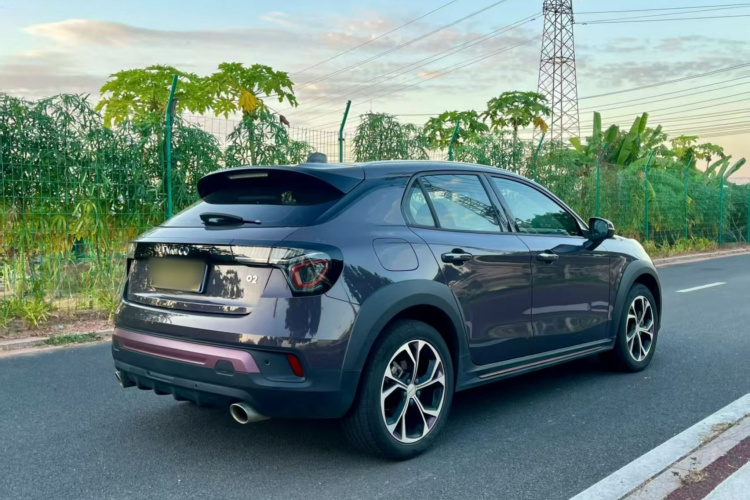 领克02 2020款 1.5T DCT两驱耀版车身外观6007