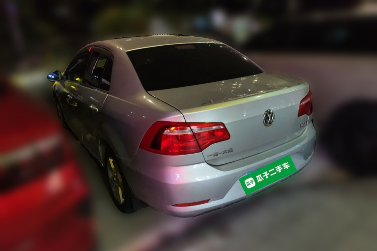 大众 宝来 2015款 质惠版 1.6L 手动舒适型车身外观5