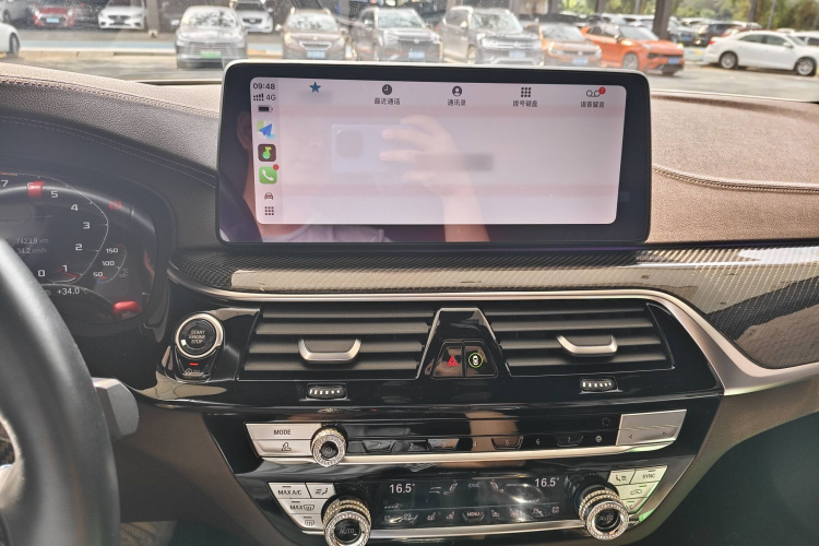 宝马5系 2021款 530Li 尊享型 M运动套装局部细节16