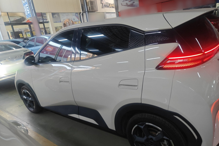 比亚迪 海鸥 2023款 飞翔版车身外观4