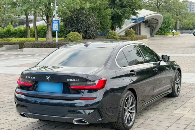 宝马3系 2022款 325Li M运动套装车身外观6004