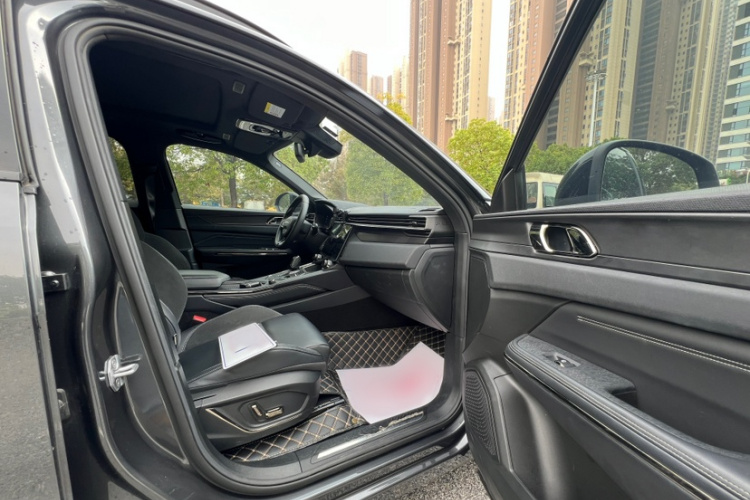 领克01 EM-P 2023款 1.5TD EM-P AM局部细节41