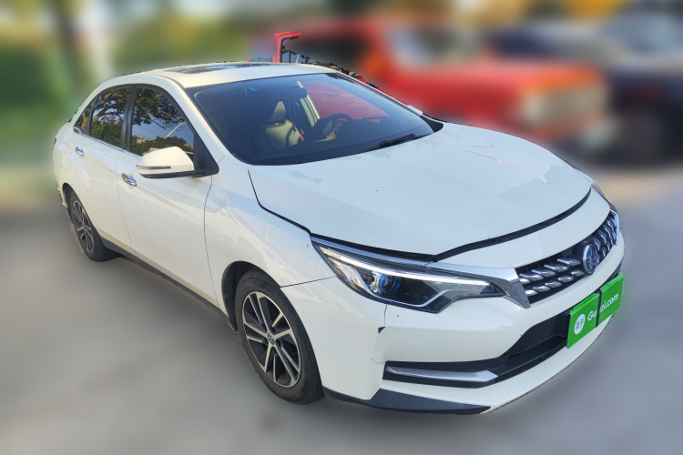 启辰D60 2018款 1.6L 手动智联精英版车身外观6002