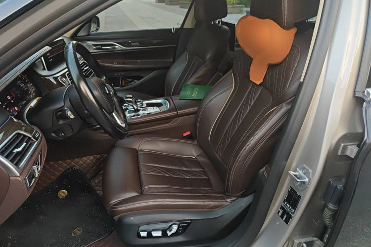 宝马7系 2019款 730Li 豪华套装局部细节19