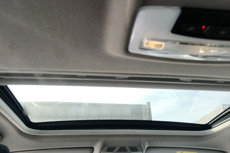 宝马1系(进口) 2016款 118i 领先型局部细节22