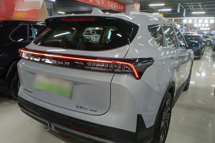 捷途山海L7 2024款 1.5T 120km ULTRA 7座车身外观7