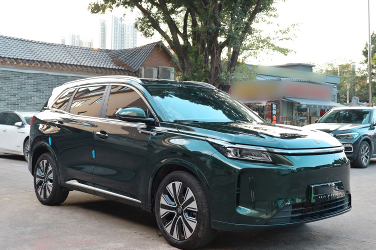 蓝电E5 PLUS 2025款 165km 长续航版PLUS 7座车身外观6003