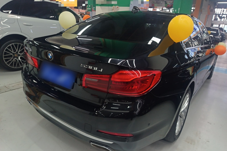 宝马5系 2020款 525Li 豪华套装车身外观7