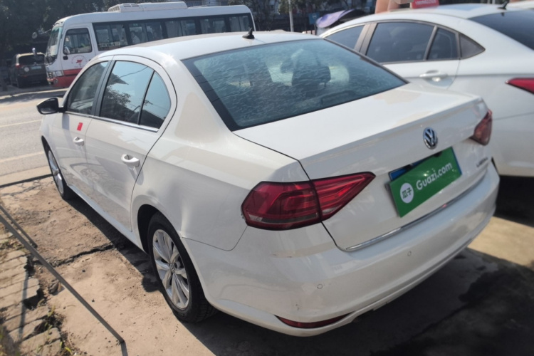 大众 朗逸 2017款 1.6L 自动舒适版车身外观4