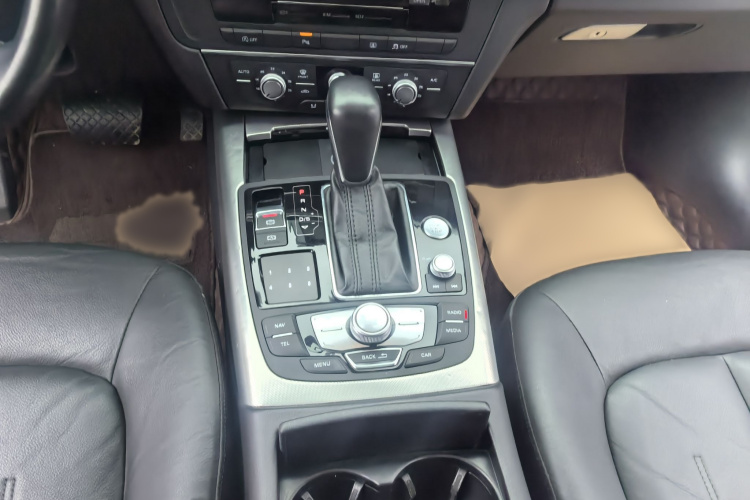 奥迪A6L 2017款 TFSI 技术型中控内饰7009