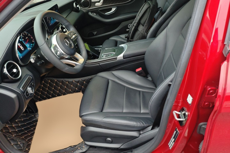 奔驰C级 2020款 改款 C 260 L 运动版局部细节19