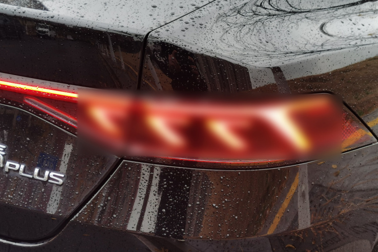 比亚迪 秦PLUS 2023款 冠军版 DM-i 55KM领先型车身外观9