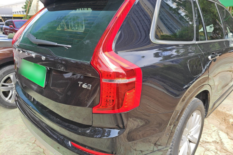 沃尔沃XC90 2015款 T6 智雅版 7座车身外观9