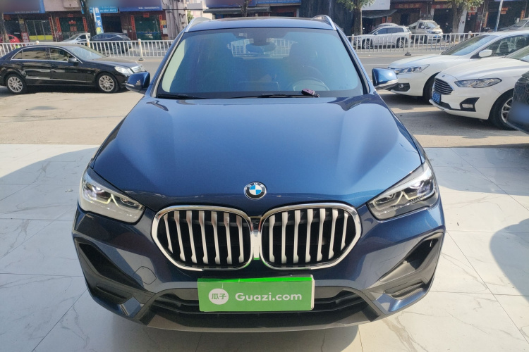 宝马X1 2021款 sDrive25Li 领先型车身外观6001