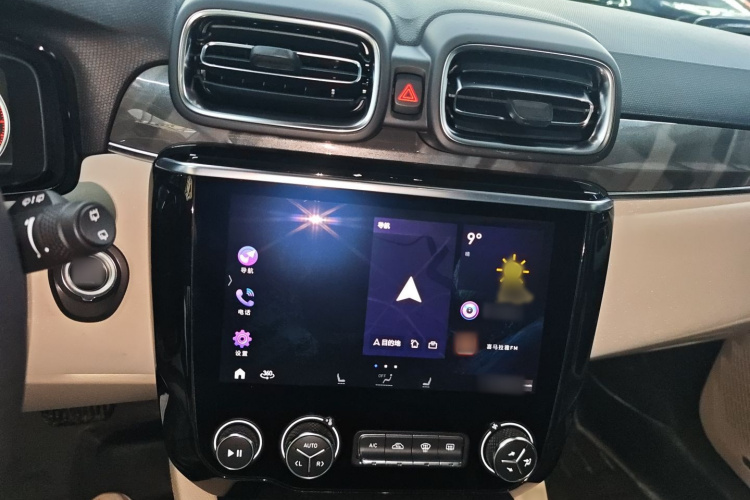 领克02 2019款 1.5T DCT两驱耀Pro版 国VI局部细节16