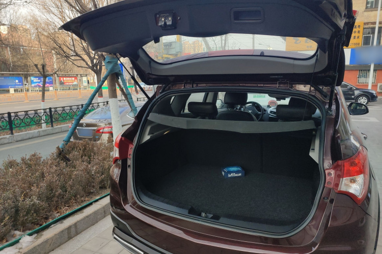 海马S5 2015款 1.6L 手动舒适型局部细节23