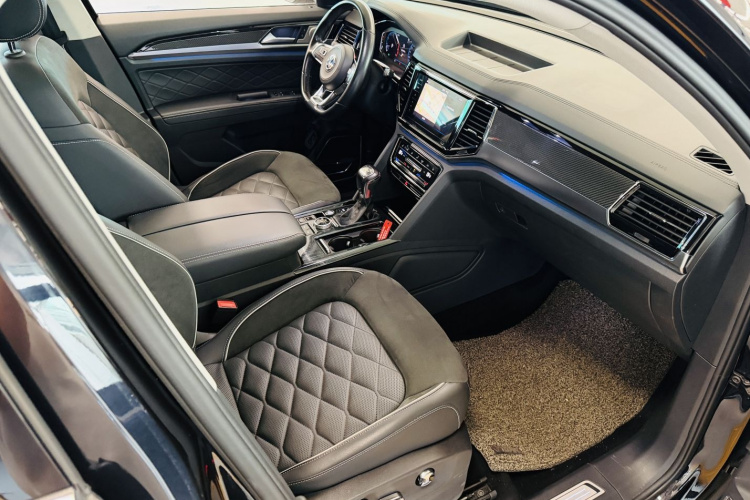 大众 途昂X 2019款 380TSI 四驱尊崇豪华版中控内饰7008