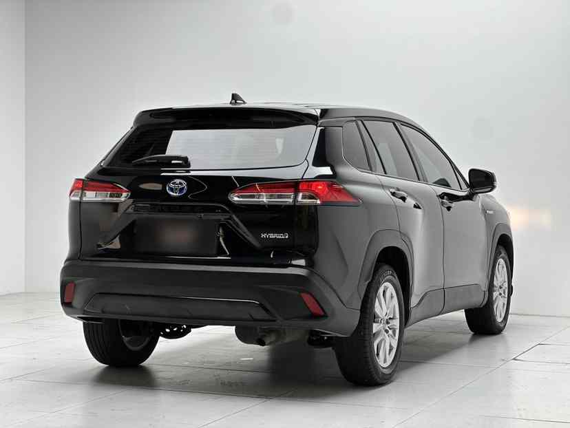 丰田 卡罗拉锐放 2023款 双擎 2.0L 先锋版(4)