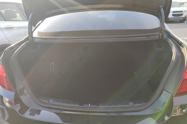 宝马5系 2017款 525Li 领先型局部细节23