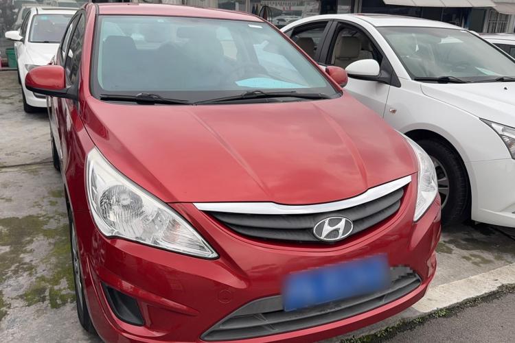 现代 瑞纳 2013款 三厢 1.4L 自动标准型GL车身外观6002