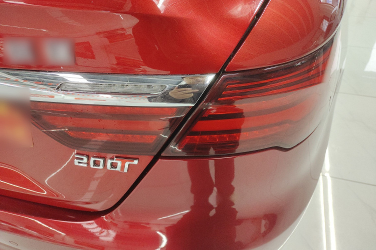 吉利汽车 缤瑞 2019款 200T DCT缤耀版车身外观9