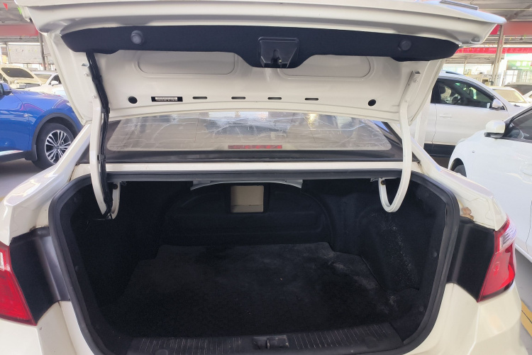 长安 逸动 2014款 1.6L 自动豪华型局部细节23