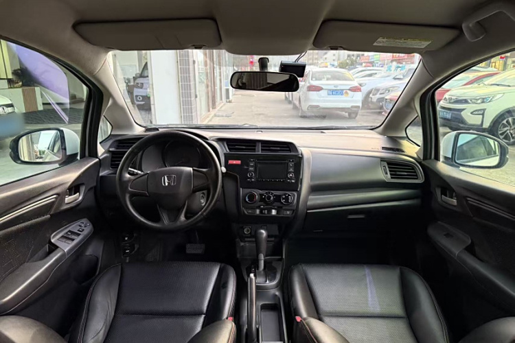 本田 飞度 2014款 1.5L LX CVT舒适型中控内饰7002