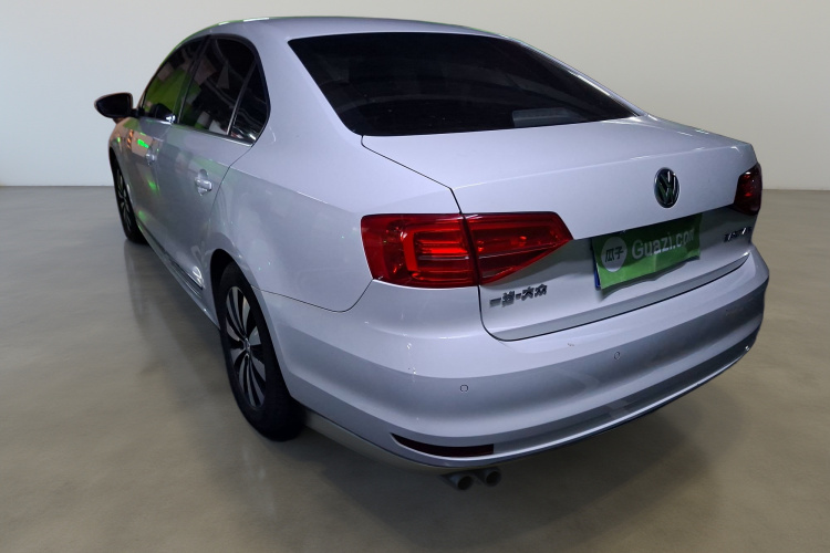 大众 速腾 2017款 1.6L 自动舒适型车身外观5