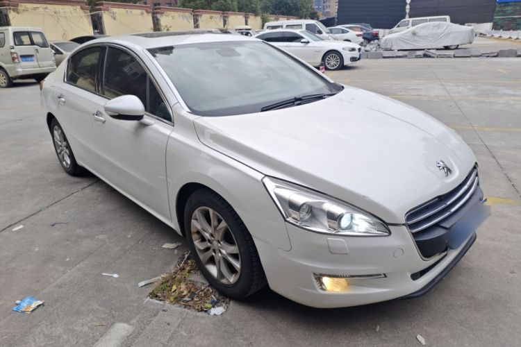 标致508 2013款 2.0L 两周年纪念 自动智享版车身外观3