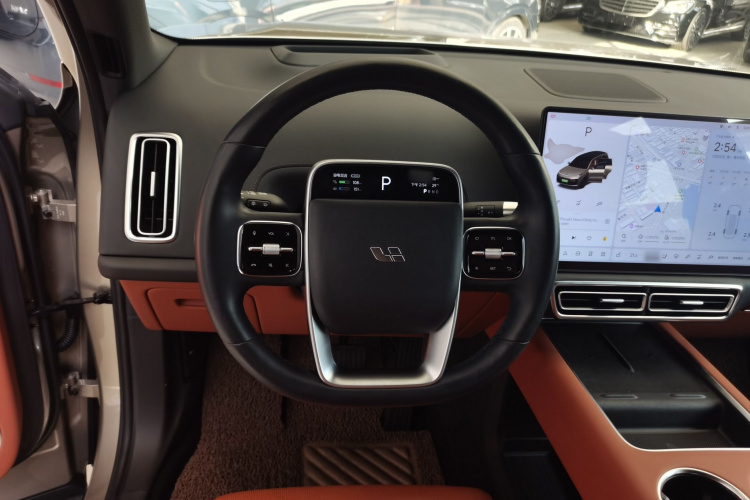 理想汽车 理想L9 2022款 Max中控内饰13