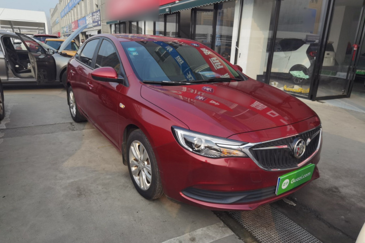 别克 英朗 2018款 15T 双离合精英型 国V车身外观3