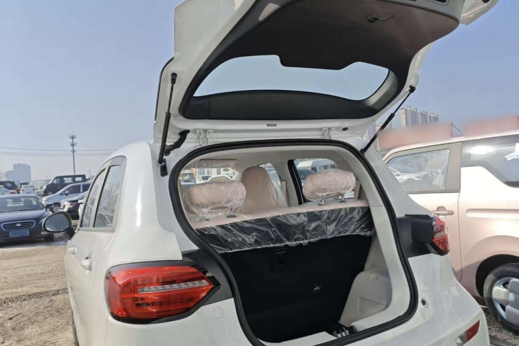 零跑汽车 零跑T03 2025款 310舒享版中控内饰7001