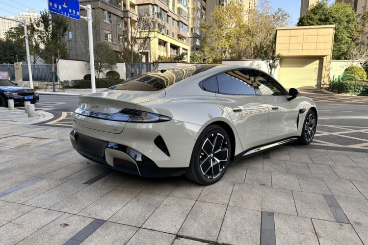 小米汽车 小米SU7 2024款 后驱超长续航高阶智驾Pro版车身外观6010