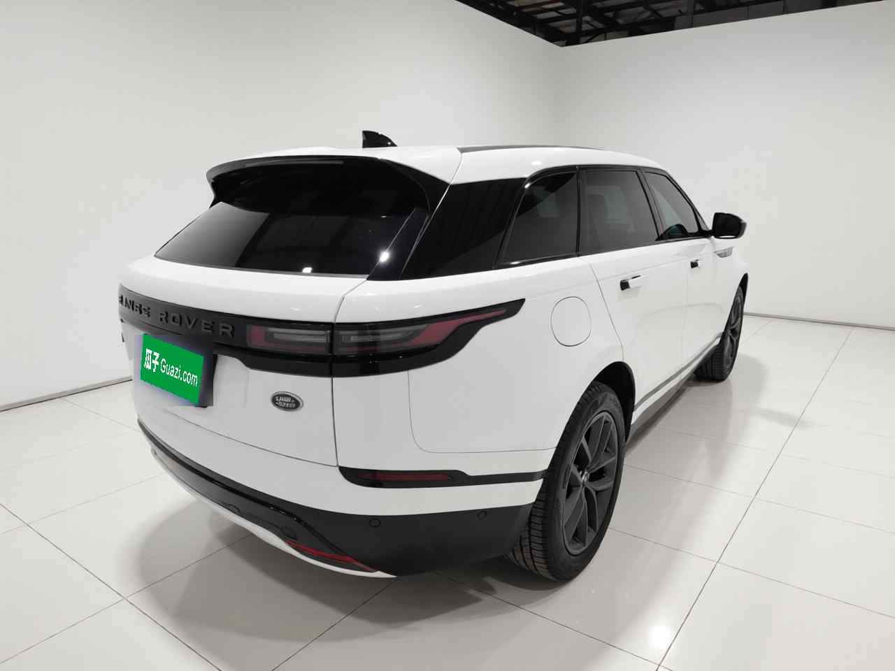 路虎 揽胜星脉 2025款 Dynamic SE(4)