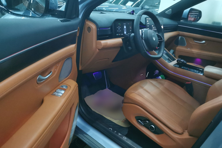 鸿蒙智行 问界M7 2024款 1.5T 智驾四驱Pro版 5座中控内饰20