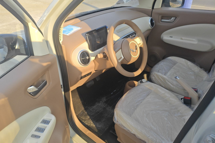 五菱汽车 宏光MINIEV 2025款 四门版 进阶款中控内饰20