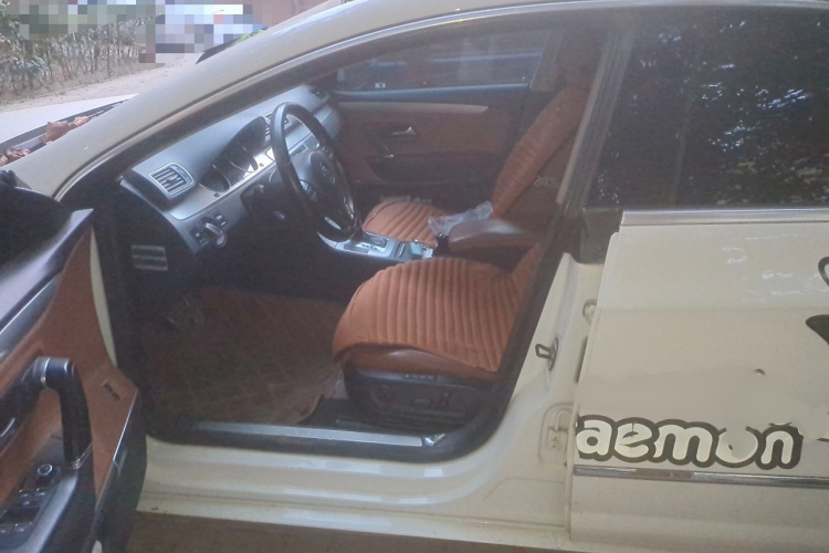 一汽-大众CC 2011款 2.0TSI 至尊型局部细节19