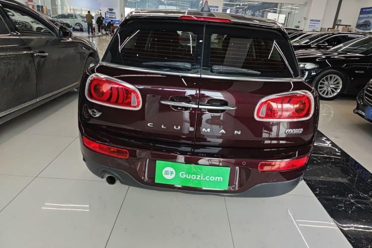 MINI Clubman 2016款 改款 1.5T COOPER 鉴赏家版车身外观6