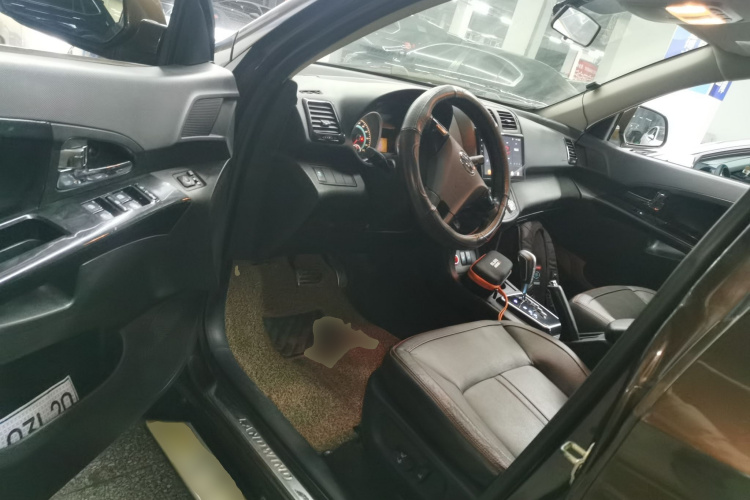 陆风X5 2015款 1.5T CVT创领版中控内饰7003