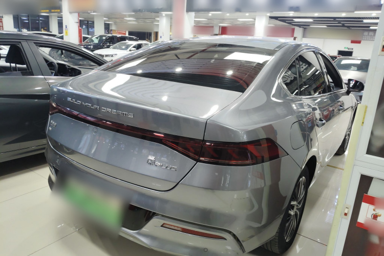 比亚迪 秦PLUS 2021款 EV 500KM 豪华型车身外观7